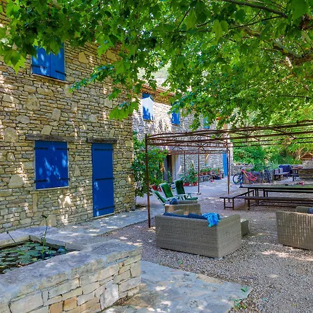 Charmant Mas Provencal Avec Piscine Proche Forcalquier *